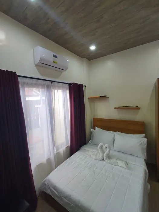 1st floor master bedroom